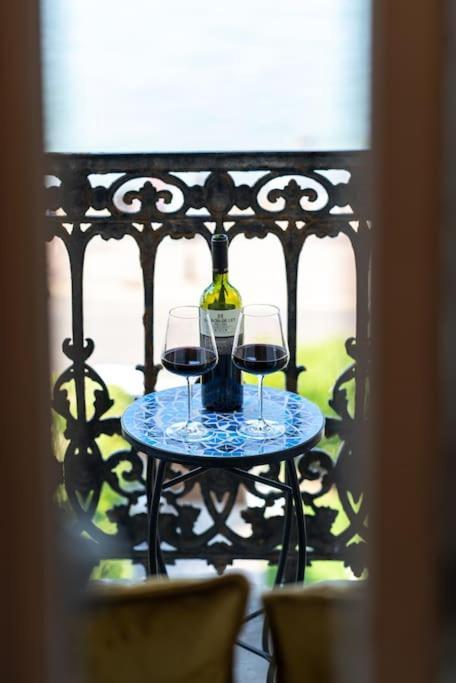 Stylish Beachfront Apartment, Sweeping Ocean Views And Luxury Touches Herne Bay Eksteriør billede