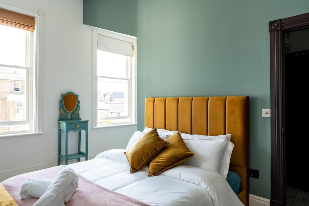 Stylish Beachfront Apartment, Sweeping Ocean Views And Luxury Touches Herne Bay Eksteriør billede